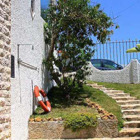 House With 3 Bedrooms In Santo Isidoro With Wonderful Sea View Enclosed Garden And Wifi *